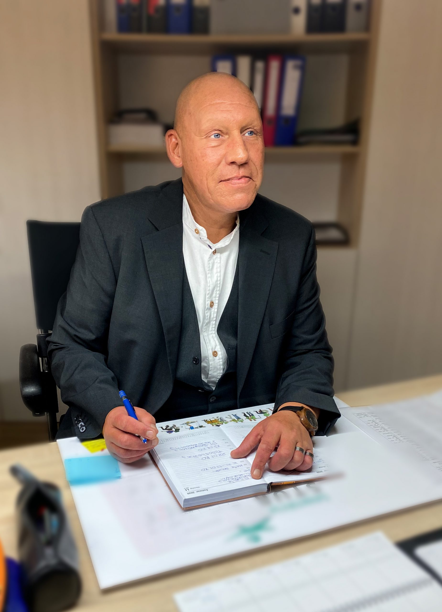 Hr. Matthias Schröck